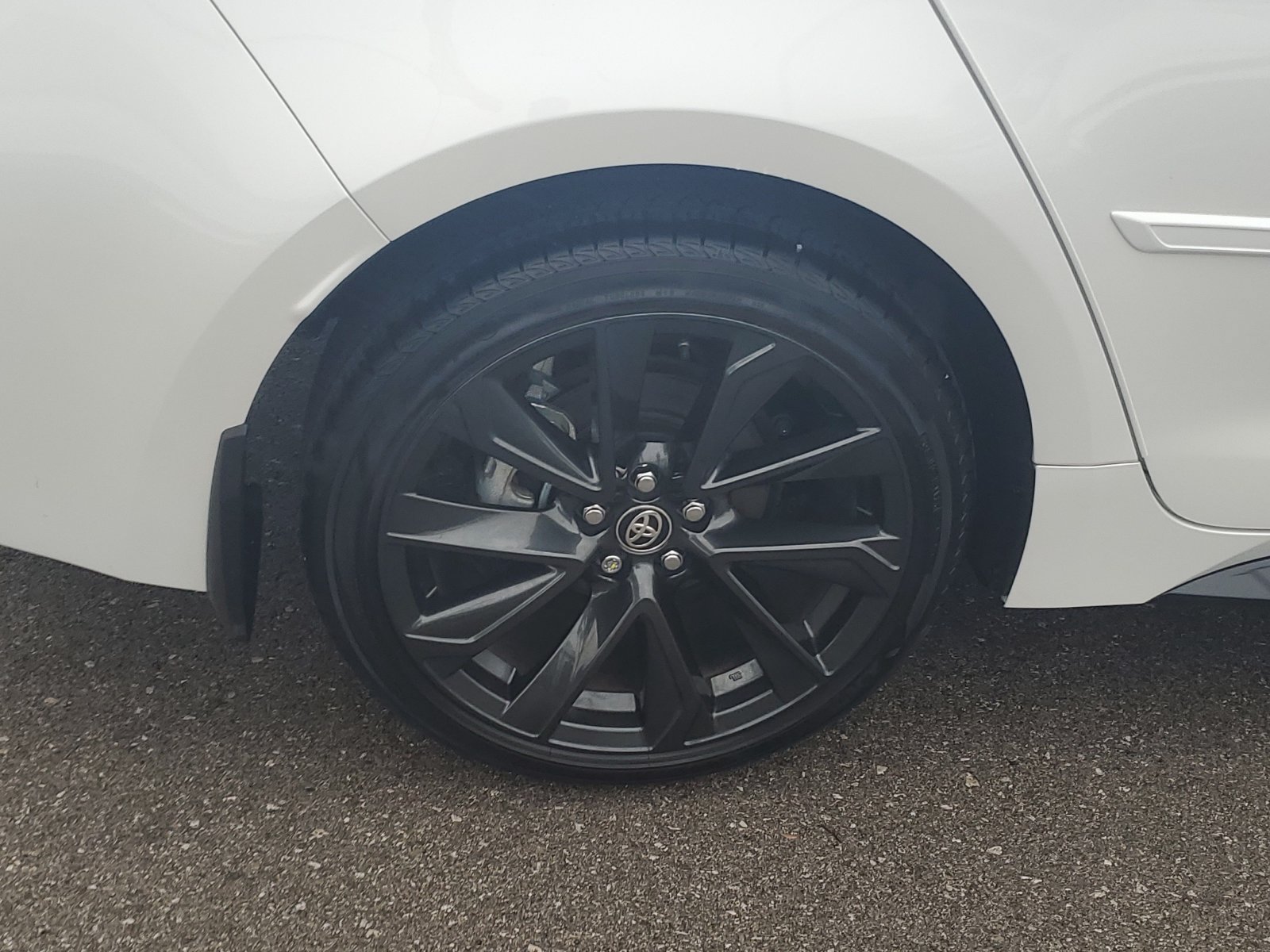 Certified 2026 Toyota Corolla SE w/ SE Premium Package FWD image 5