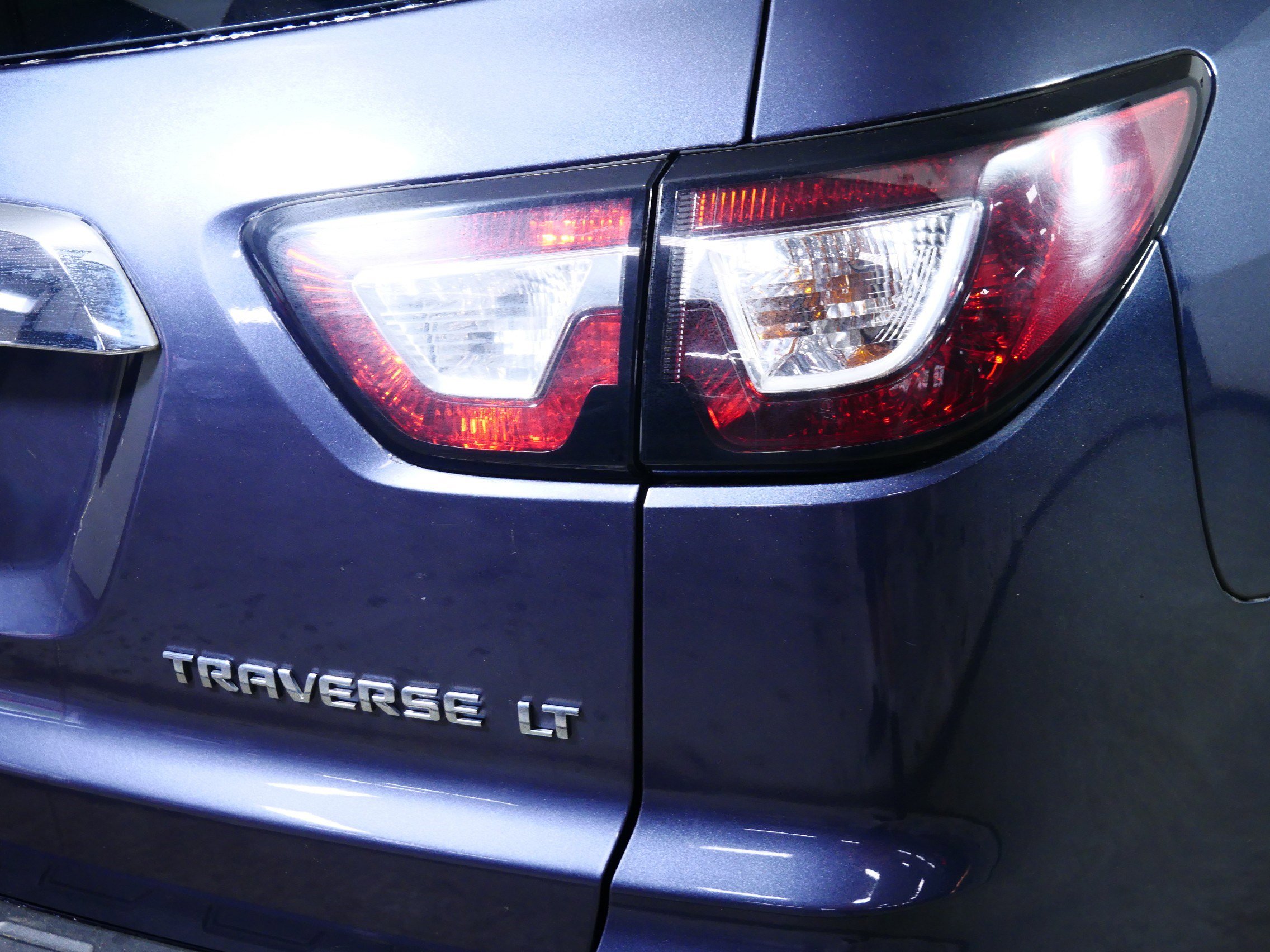 Used 2013 Chevrolet Traverse LT w/ All-Star Edition AWD/4WD image 17