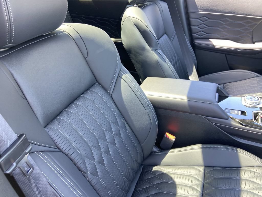 New 2026 Mitsubishi Outlander SEL FWD image 25