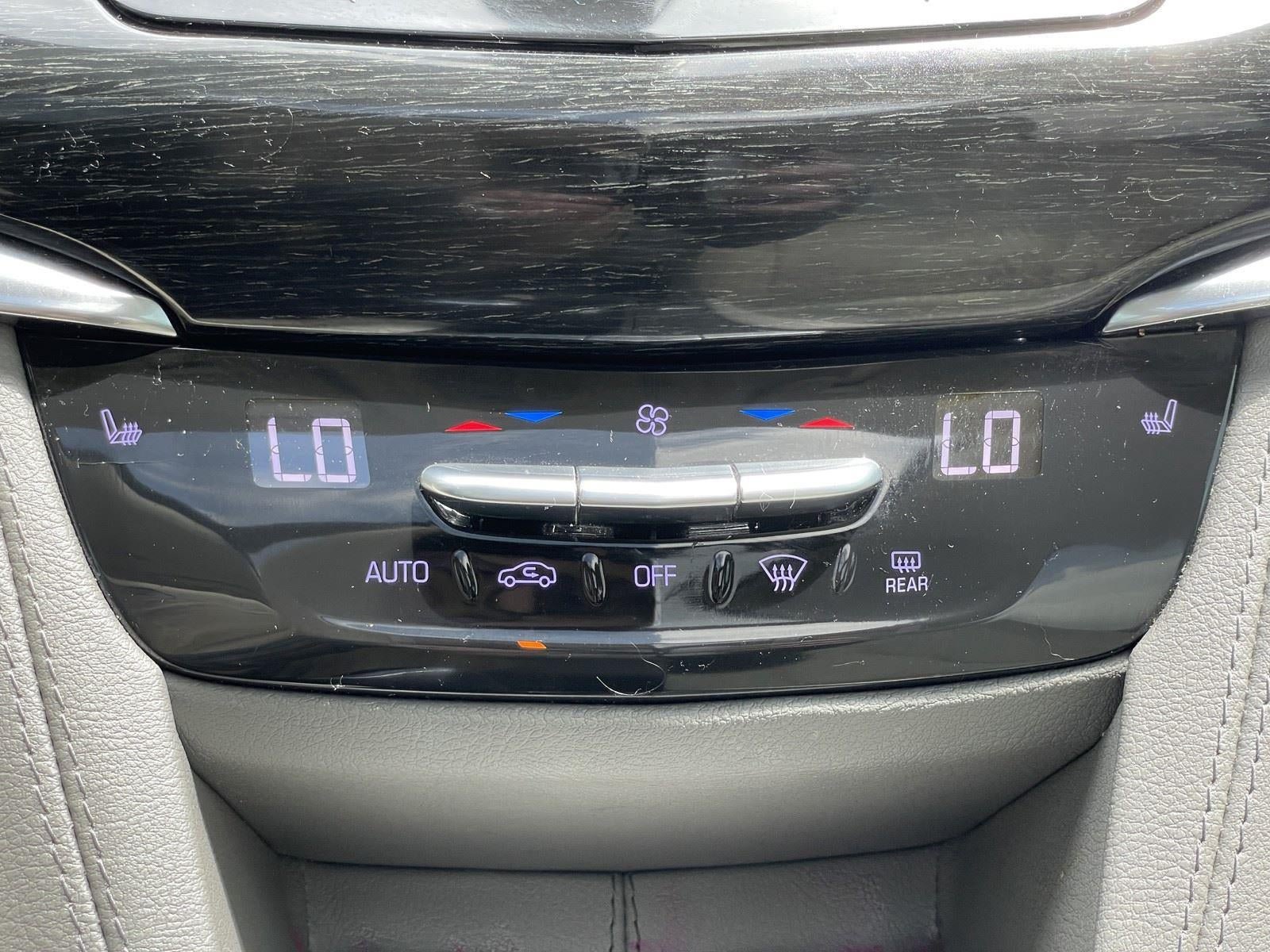 Used 2021 Cadillac XT6 Premium Luxury FWD image 27