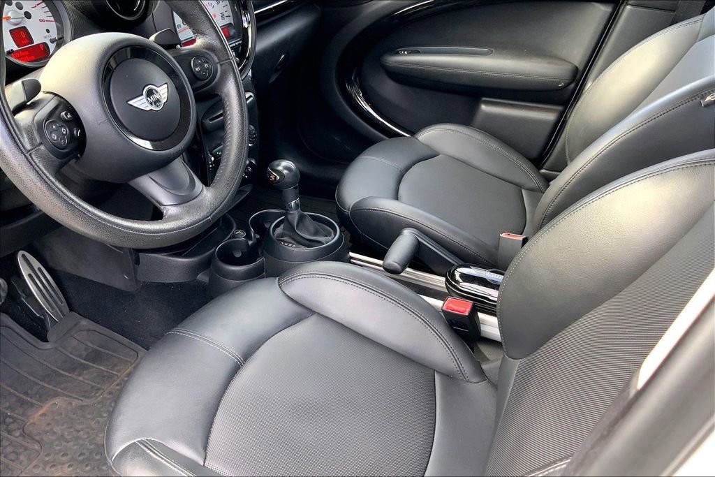 Used 2014 MINI Cooper Countryman S FWD image 16