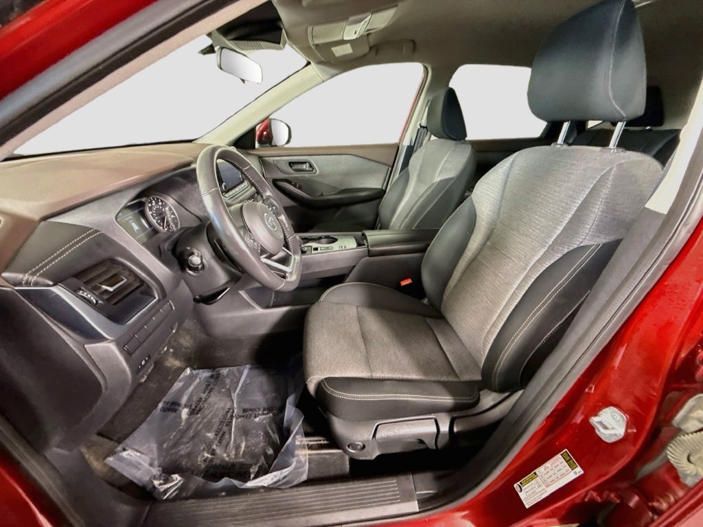 Used 2021 Nissan Rogue S FWD image 21