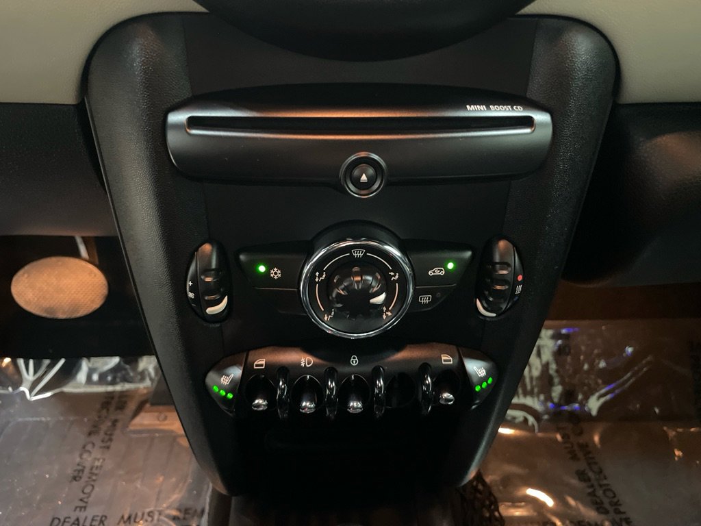 Used 2012 MINI Cooper Coupe image 23