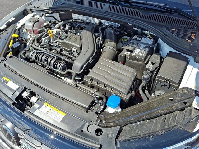 Certified 2024 Volkswagen Jetta Sport image 32