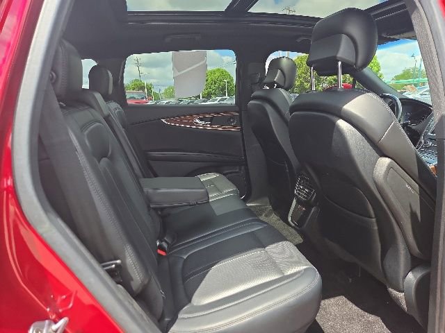 Used 2017 Lincoln MKX Reserve w/ Driver Assistance Package AWD/4WD image 62