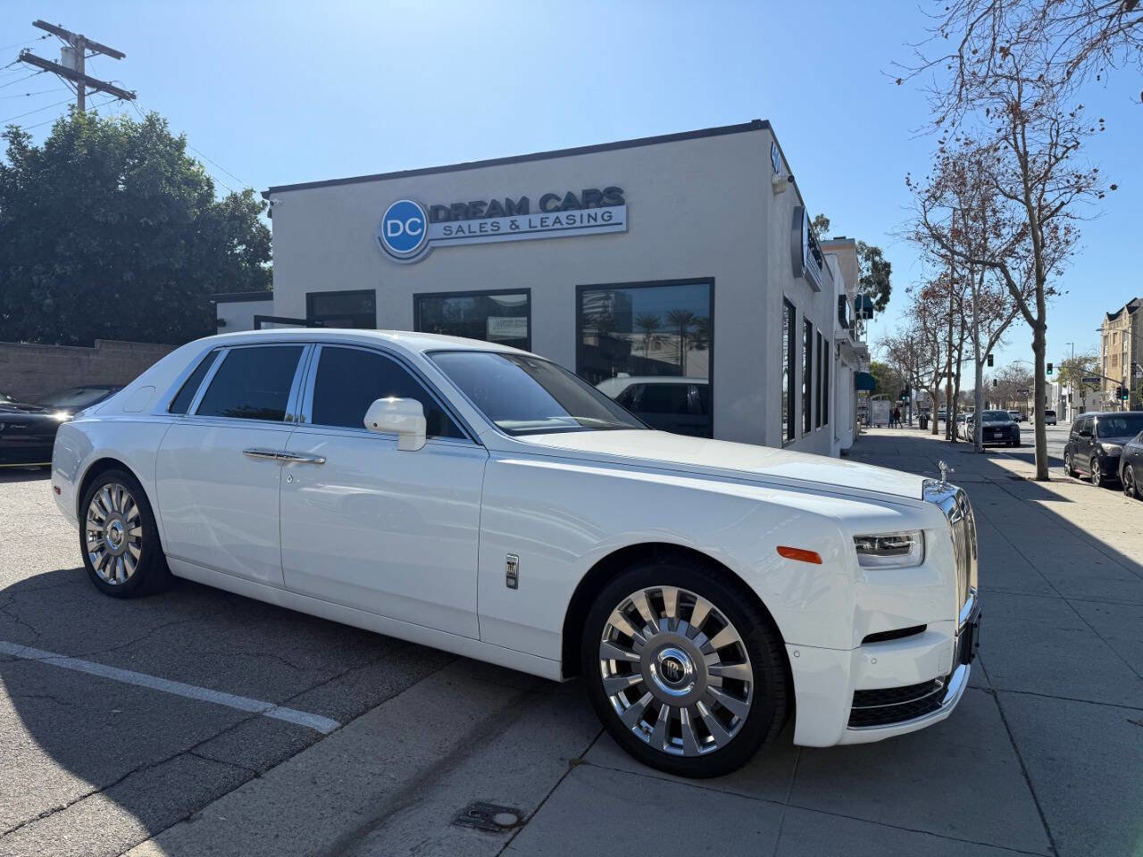 Used 2018 Rolls-Royce Phantom Sedan image 1