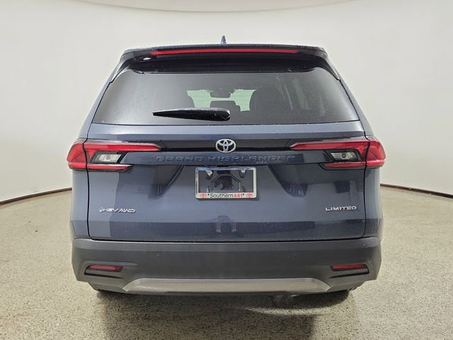 Used 2025 Toyota Grand Highlander AWD Hybrid image 6