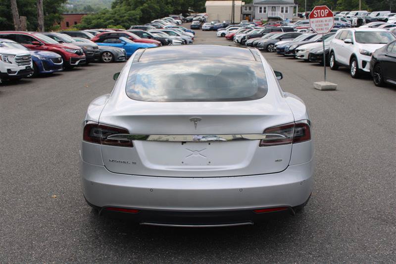 Used 2015 Tesla Model S 85 RWD image 6