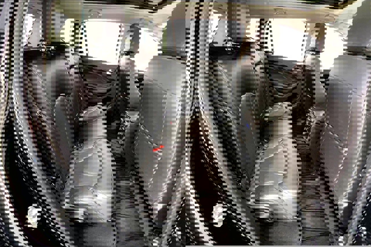 Used 2020 Buick Envision Essence w/ Experience Buick Package image 20