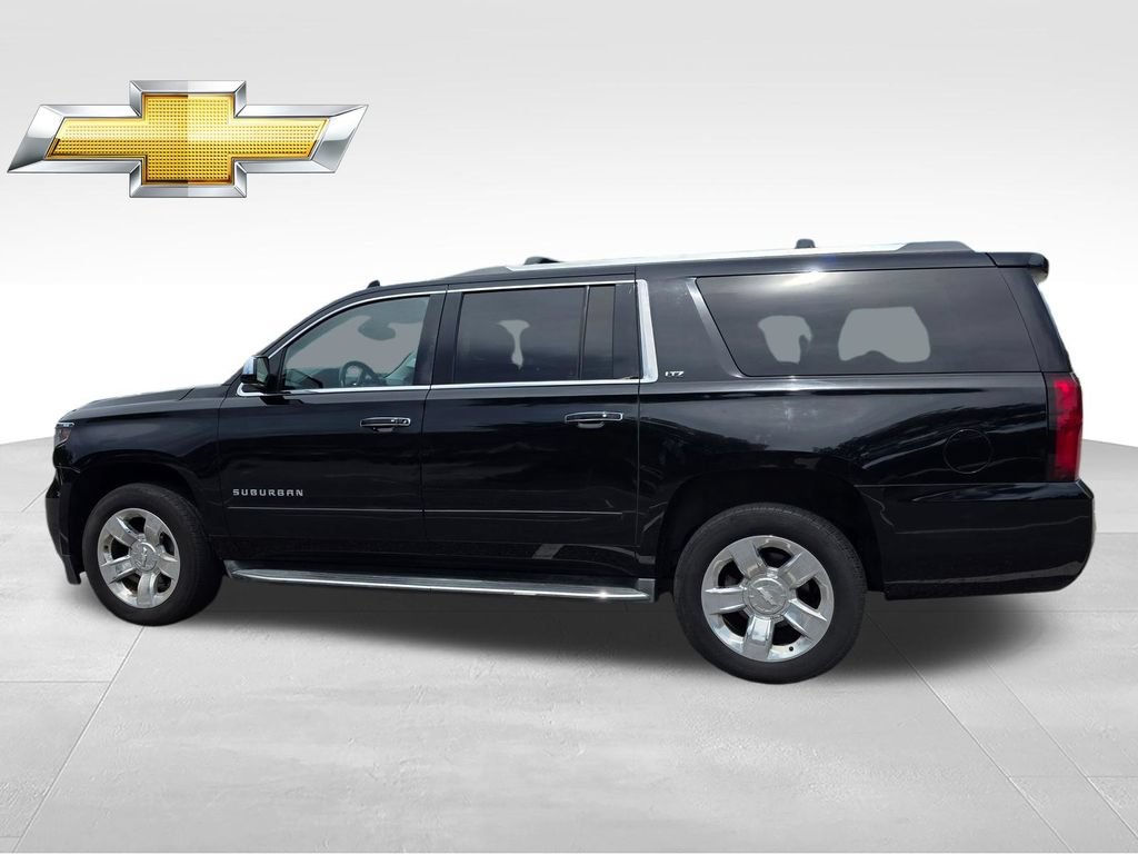 Used 2016 Chevrolet Suburban LTZ AWD/4WD image 4