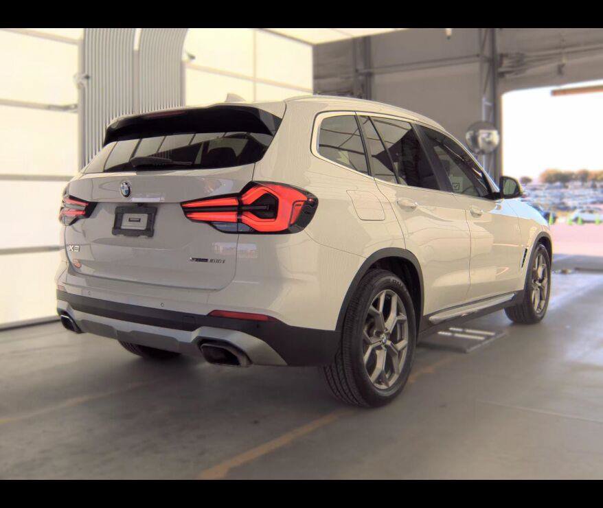 Used 2022 BMW X3 sDrive30i w/ Convenience Package RWD image 9