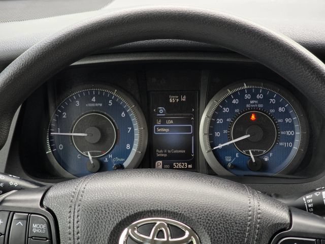 Used 2019 Toyota Sienna LE w/ LE Preferred Package FWD image 16