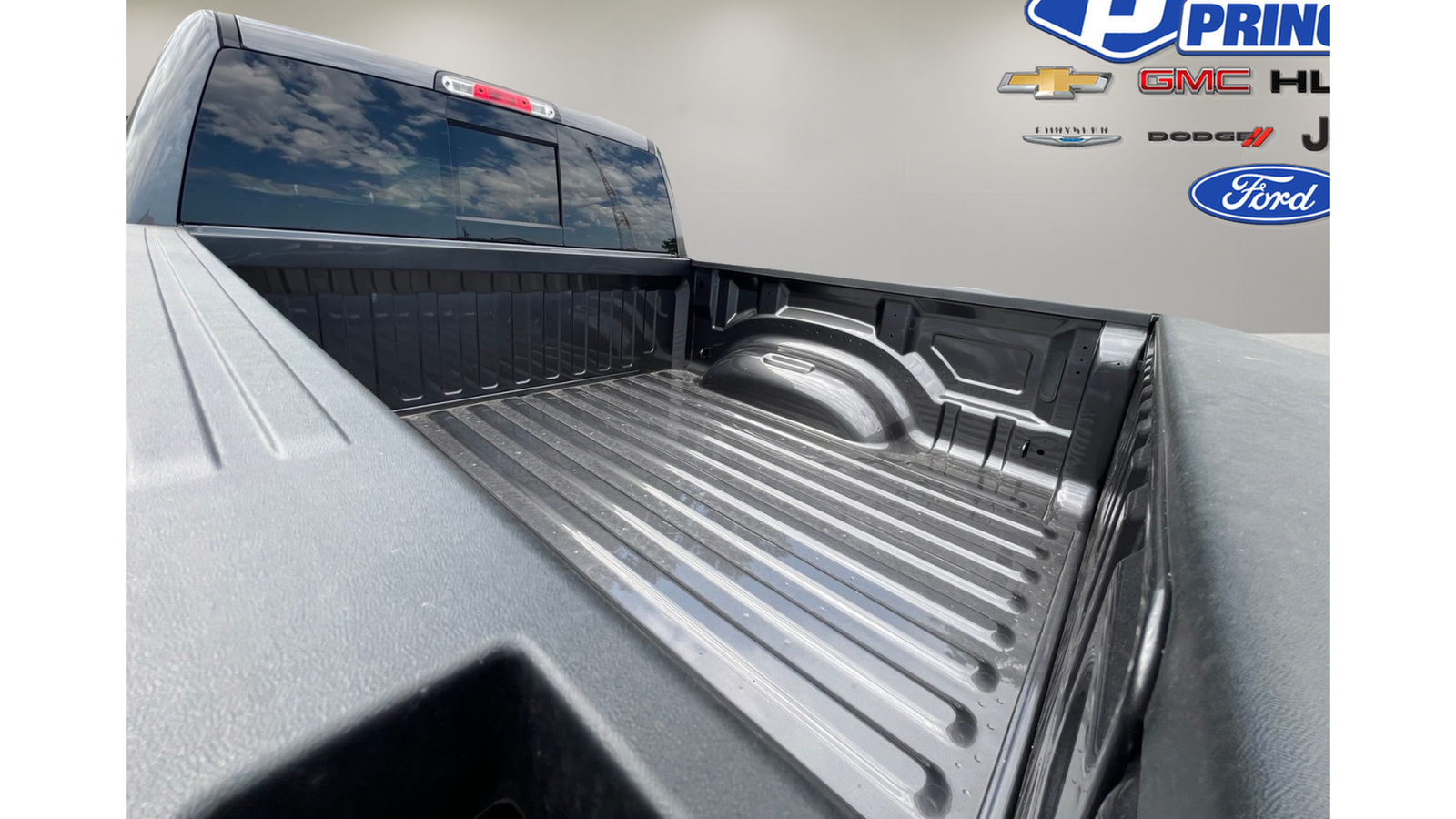 Used 2025 RAM 1500 Big Horn AWD/4WD image 39