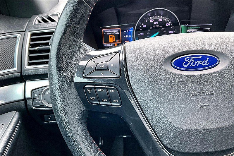 Used 2018 Ford Explorer Sport AWD/4WD image 17
