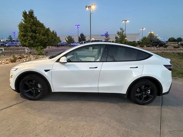 Used 2026 Tesla Model Y Long Range AWD/4WD image 4