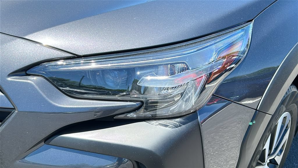 Certified 2024 Subaru Outback Premium AWD/4WD image 7