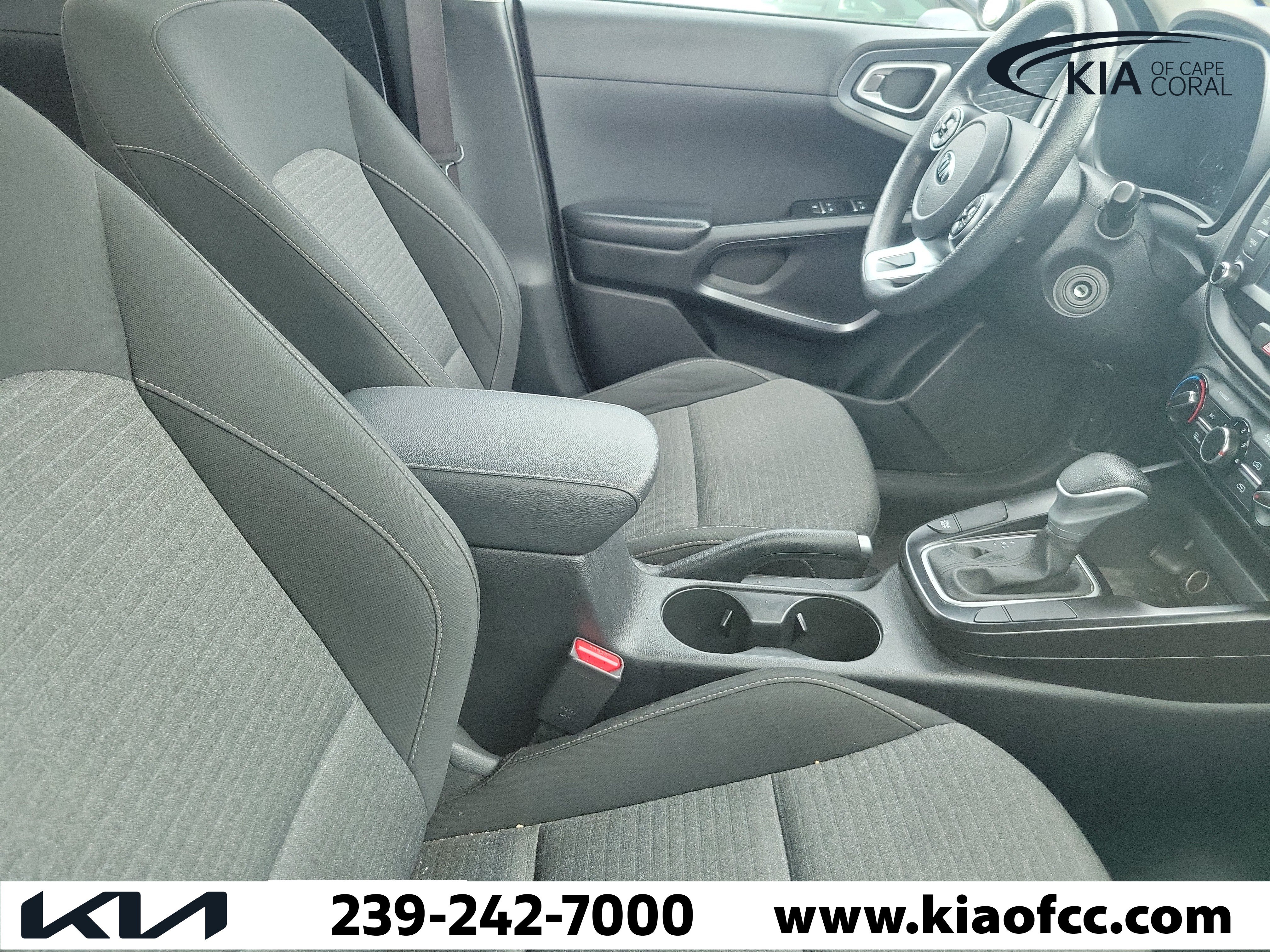 Used 2020 Kia Soul S FWD image 9