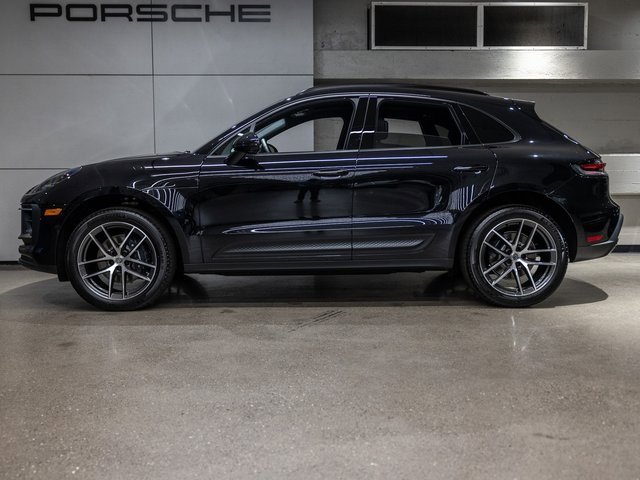 New 2026 Porsche Macan image 2