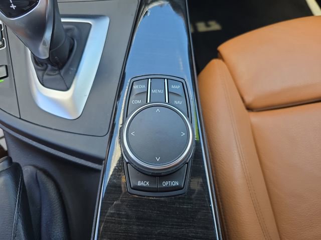 Used 2018 BMW 330i xDrive Sedan w/ Premium Package image 21