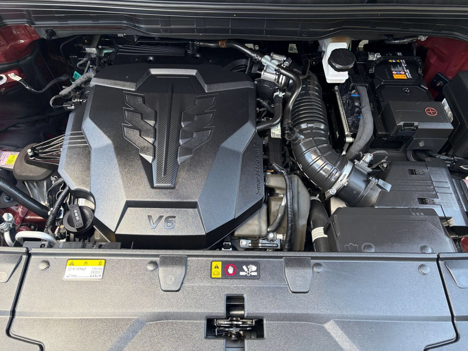 Used 2026 Kia Carnival FWD image 35