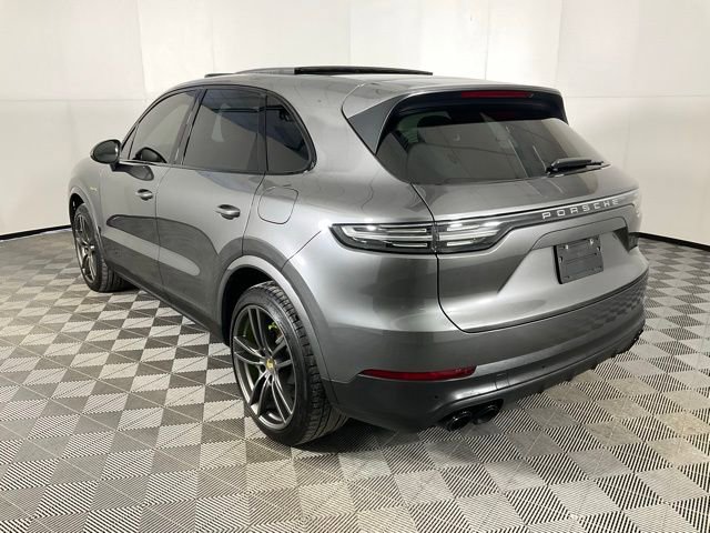 Used 2020 Porsche Cayenne E-Hybrid image 4