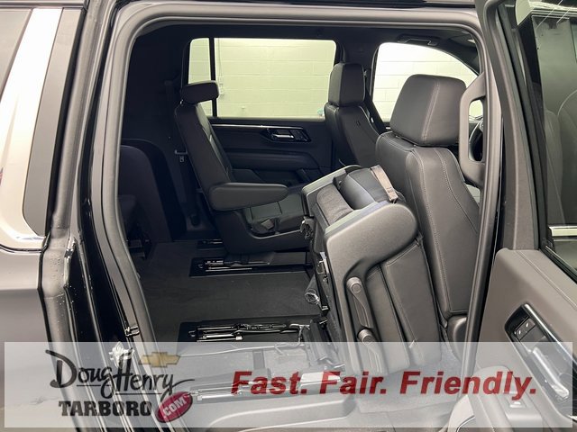New 2026 Chevrolet Suburban LT w/ Comfort Package image 46