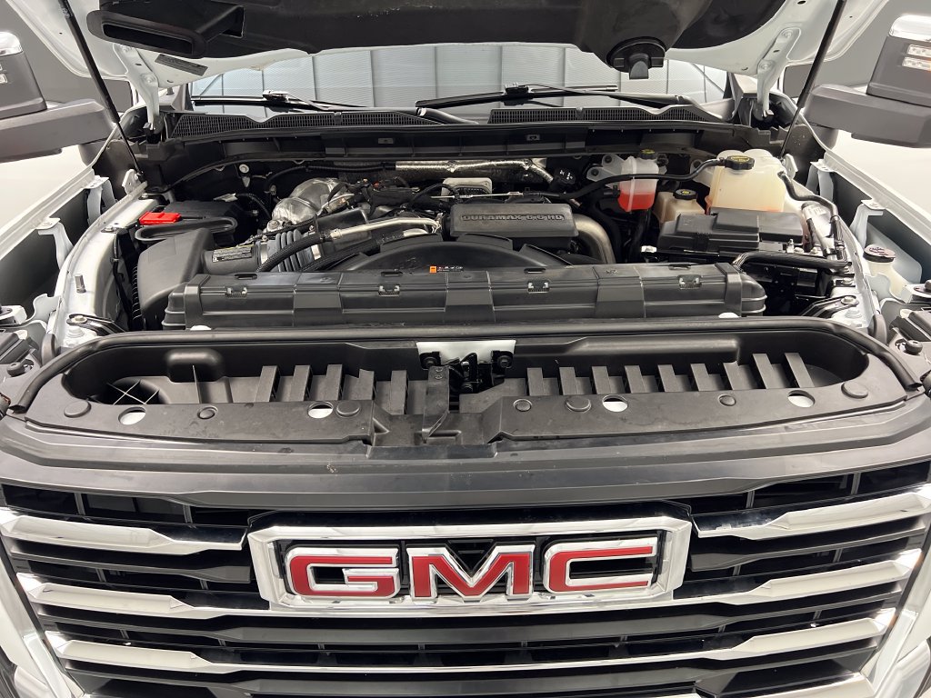 Used 2025 GMC Sierra 2500 SLT AWD/4WD image 70