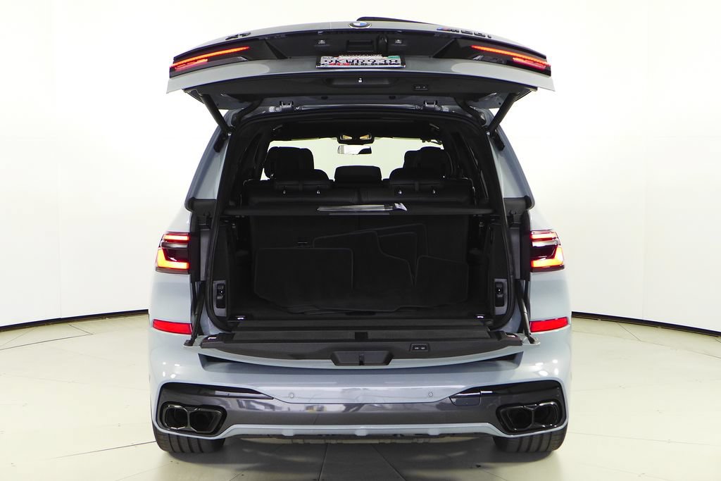 Certified 2024 BMW X7 M60i w/ Executive Package AWD/4WD image 10