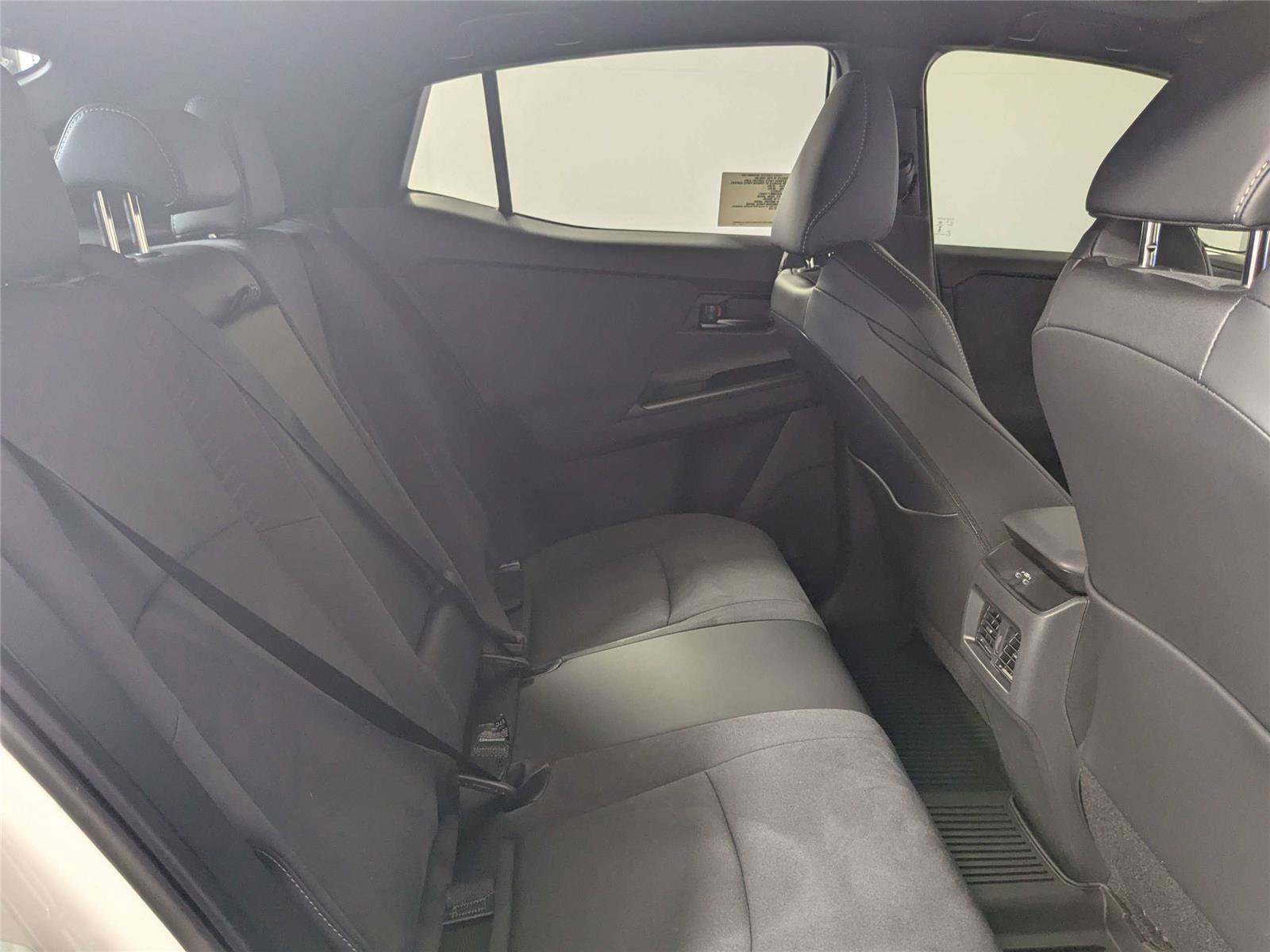 New 2026 Toyota C-HR AWD/4WD image 23