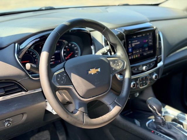 Used 2024 Chevrolet Traverse LT FWD image 8