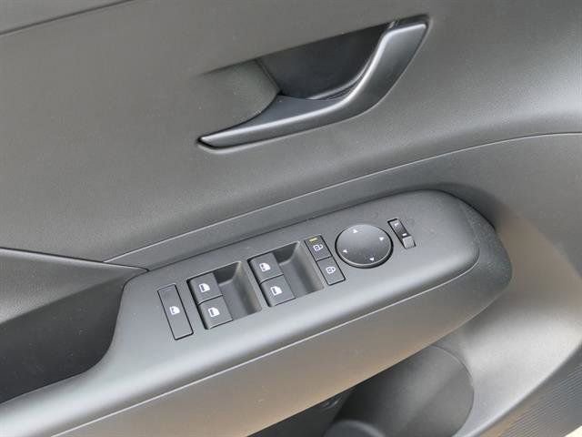 New 2025 Hyundai Kona SEL image 14