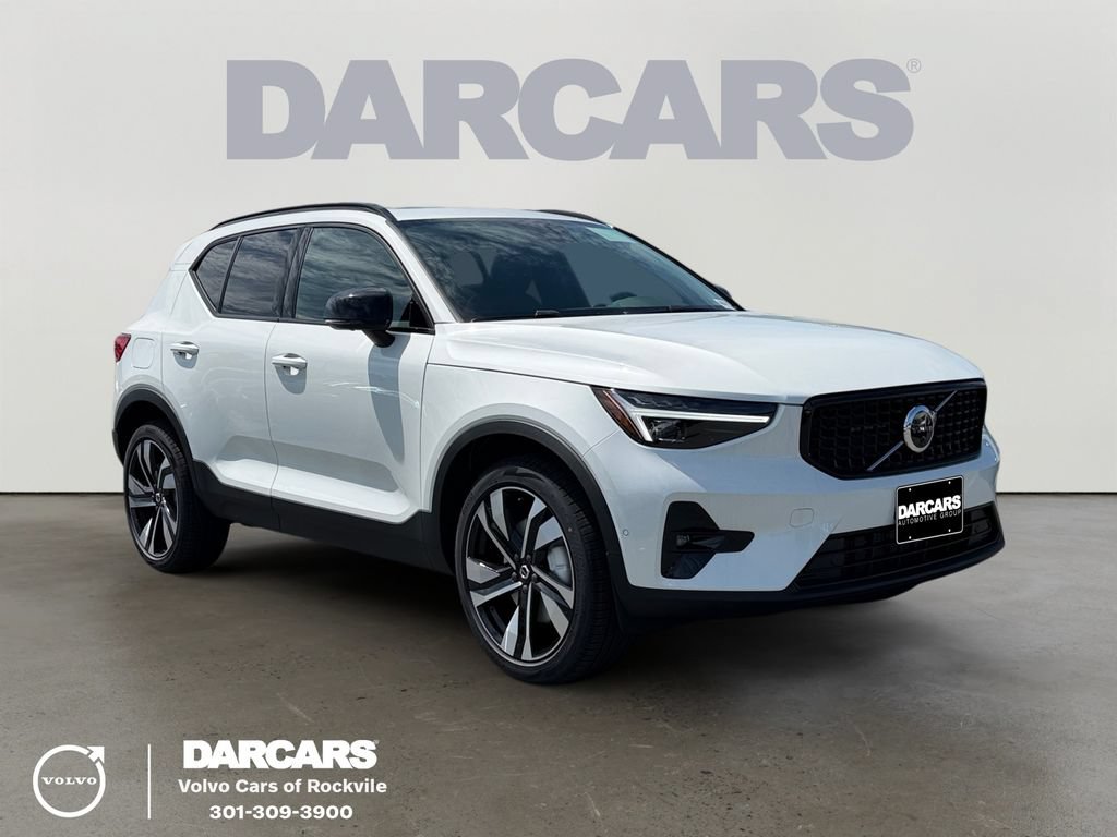 New 2026 Volvo XC40 B5 Ultra w/ Protection Package Premier