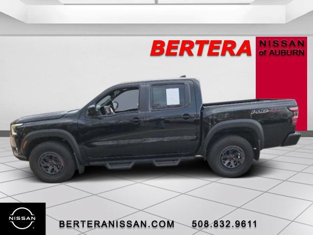 Used 2025 Nissan Frontier PRO-4X AWD/4WD image 1