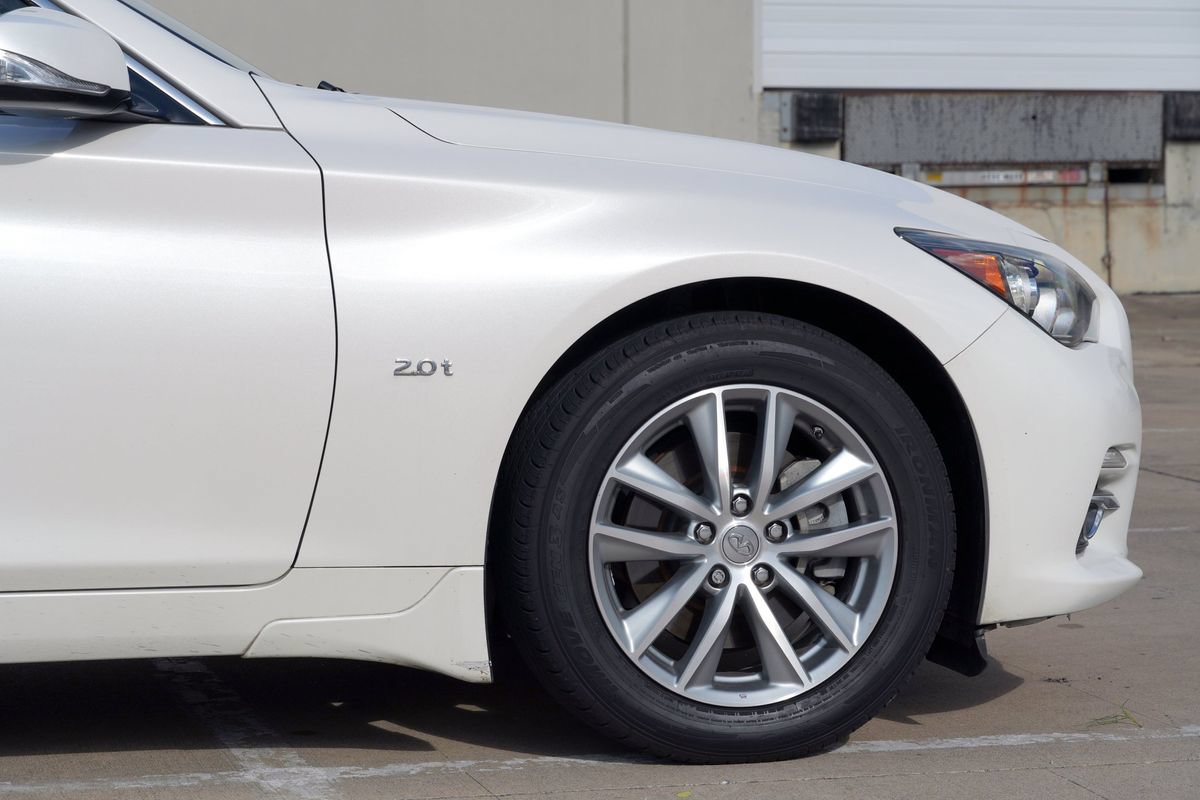 Used 2016 INFINITI Q50 Premium w/ 2.0T Premium Plus Package RWD image 29