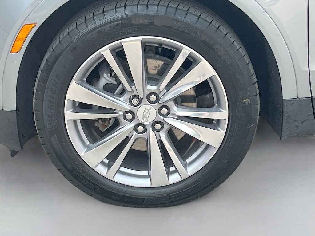 Used 2024 Cadillac XT5 Premium Luxury w/ LPO, Floor Liner Package image 32
