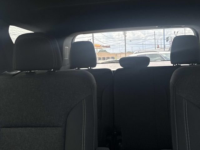 Used 2024 Chevrolet Traverse LT w/ LPO, Floor Liner Package FWD image 43