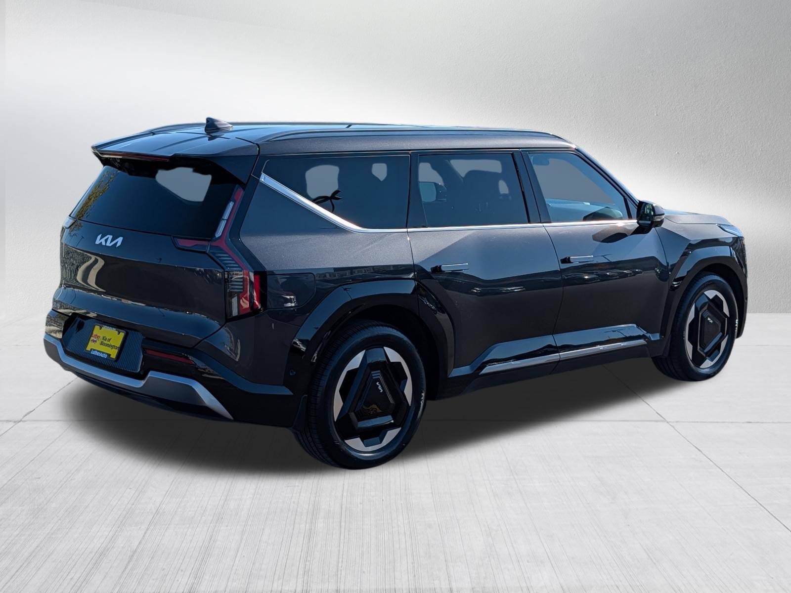Certified 2024 Kia EV9 Land AWD/4WD image 7