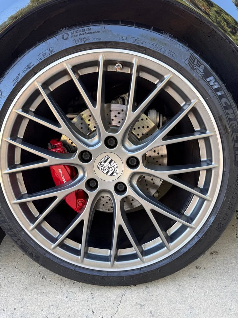 Used 2018 Porsche 911 Carrera S RWD image 27