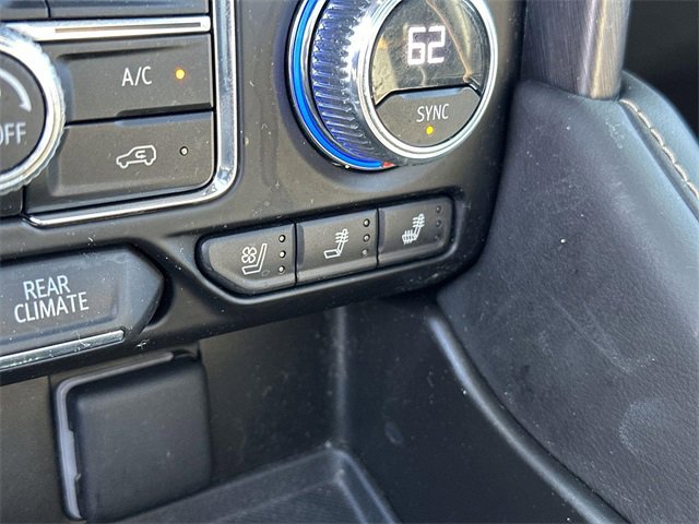 Used 2023 GMC Yukon XL AT4 w/ AT4 Premium Package image 39