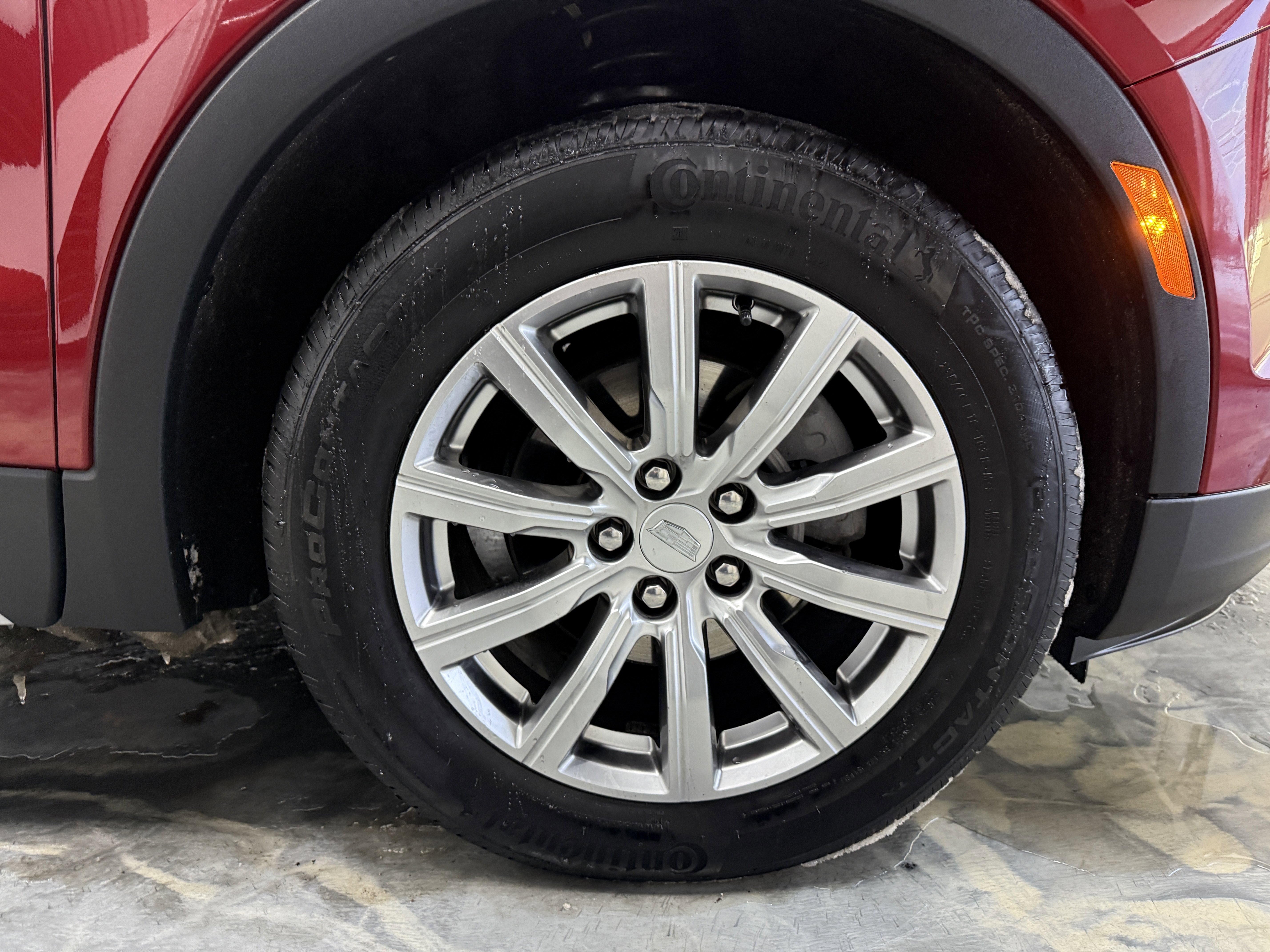 Used 2023 Cadillac XT4 Premium Luxury image 31