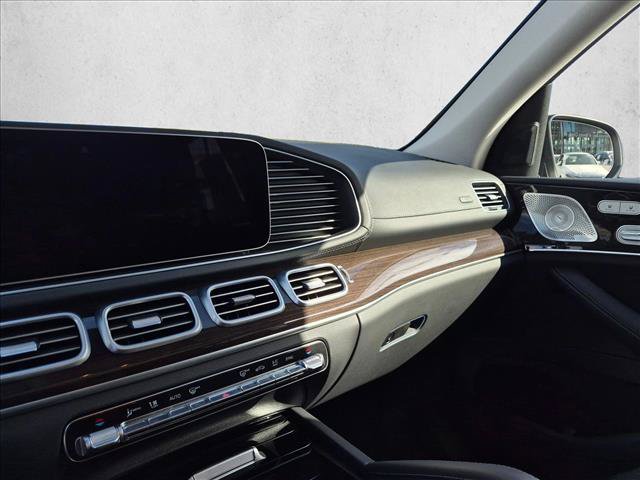 Certified 2026 Mercedes-Benz GLS 450 4MATIC image 10