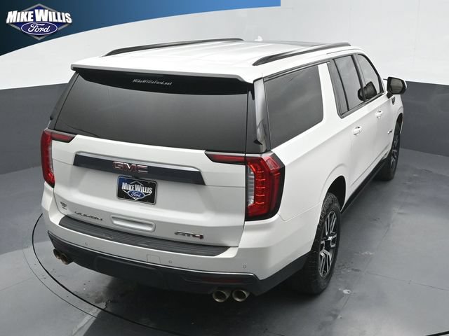 Used 2022 GMC Yukon XL AT4 AWD/4WD image 15