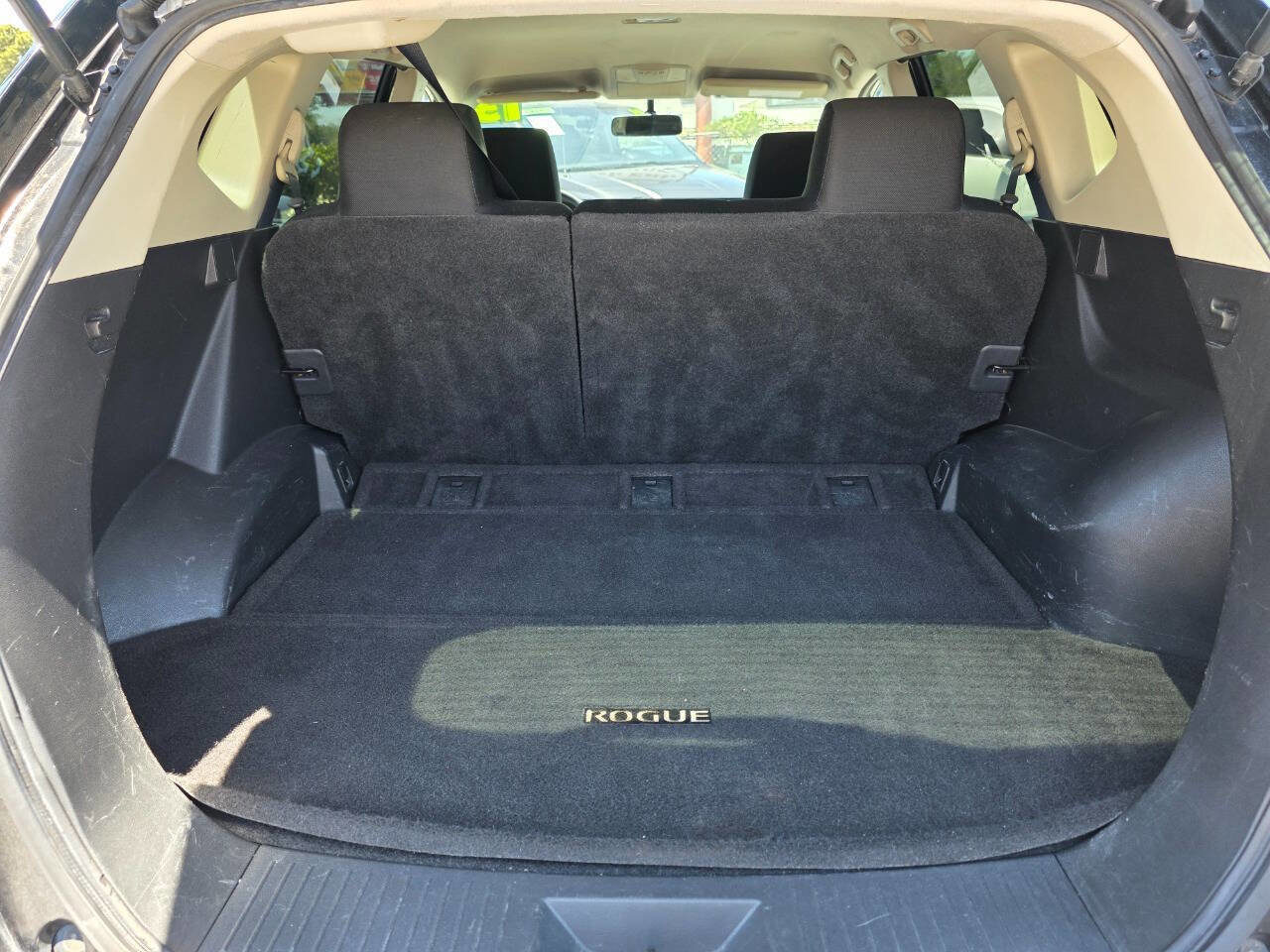 Used 2013 Nissan Rogue S w/ Special Edition Pkg FWD image 10