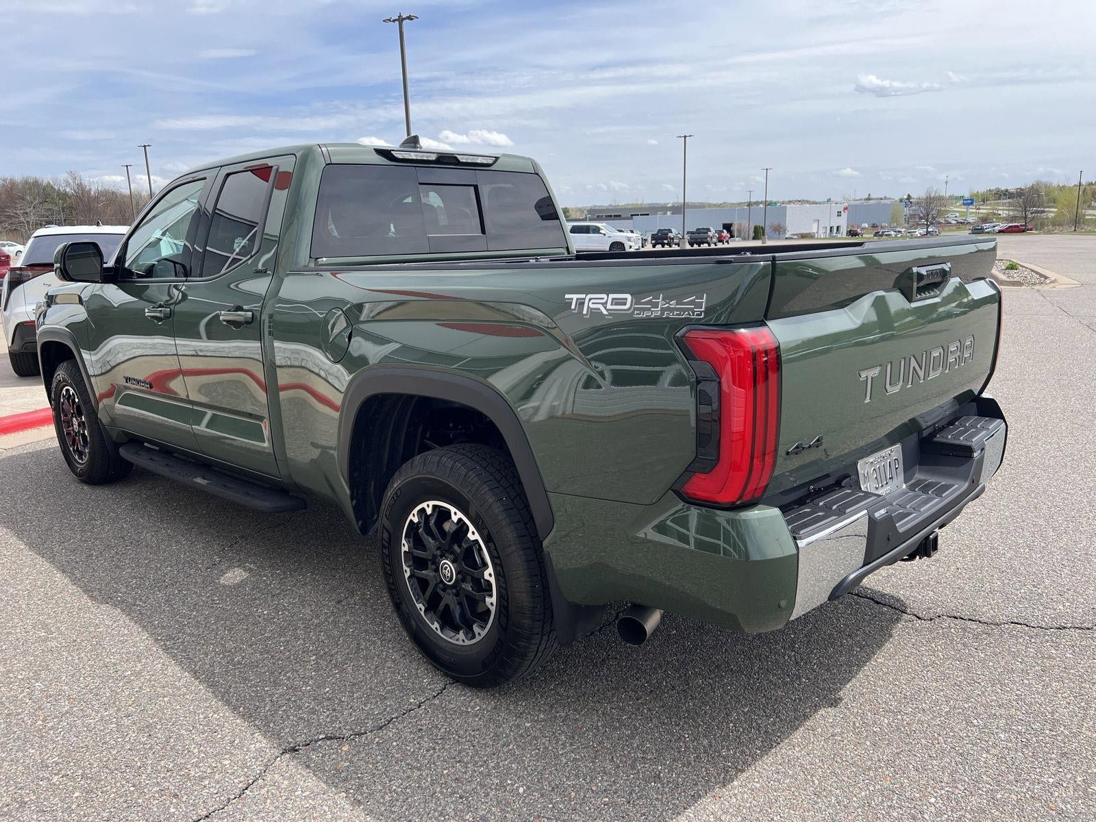 Used 2022 Toyota Tundra SR5 w/ TRD Off-Road Package AWD/4WD image 13