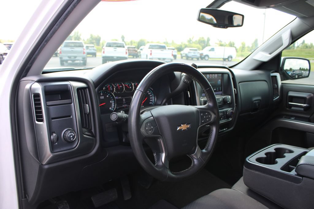 Used 2018 Chevrolet Silverado 1500 LT w/ All Star Edition RWD image 27