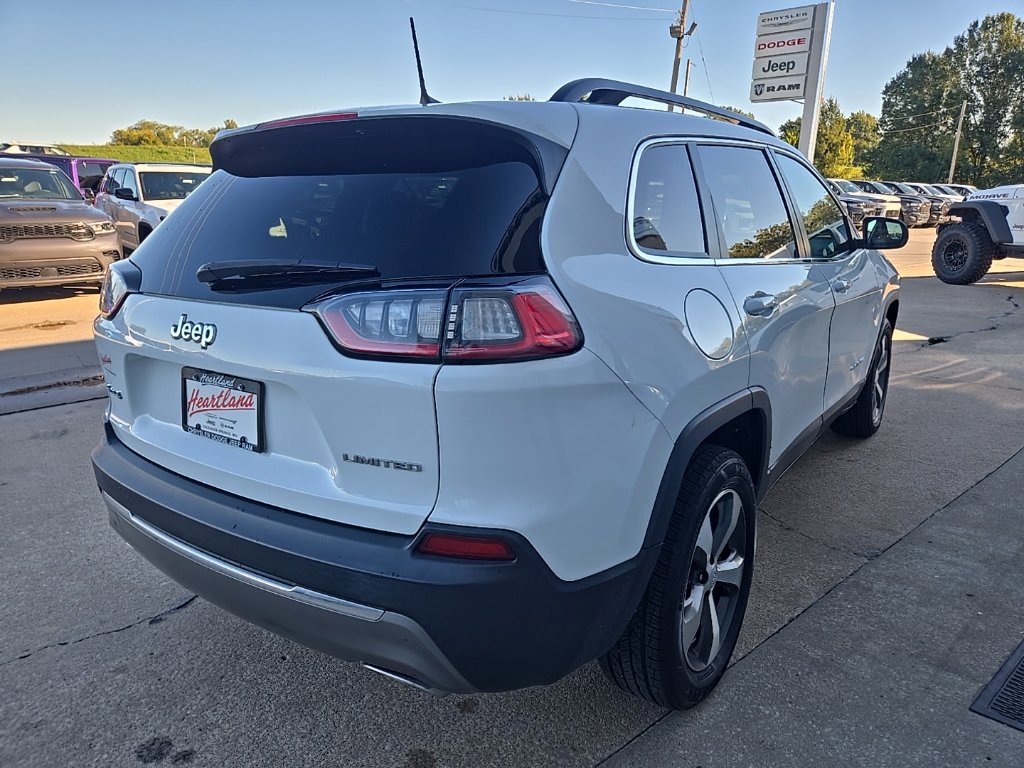 Used 2022 Jeep Cherokee Limited AWD/4WD image 36