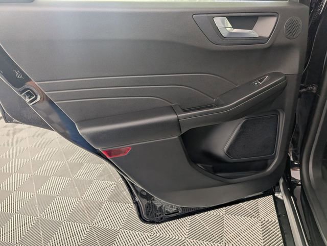 Used 2024 Ford Escape ST-Line Select w/ Tech Pack #2 image 28