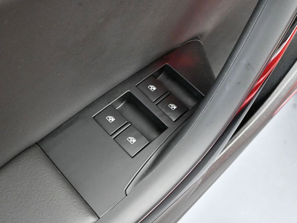 Used 2019 Buick Cascada Sport Touring w/ Dark Effects Package image 21