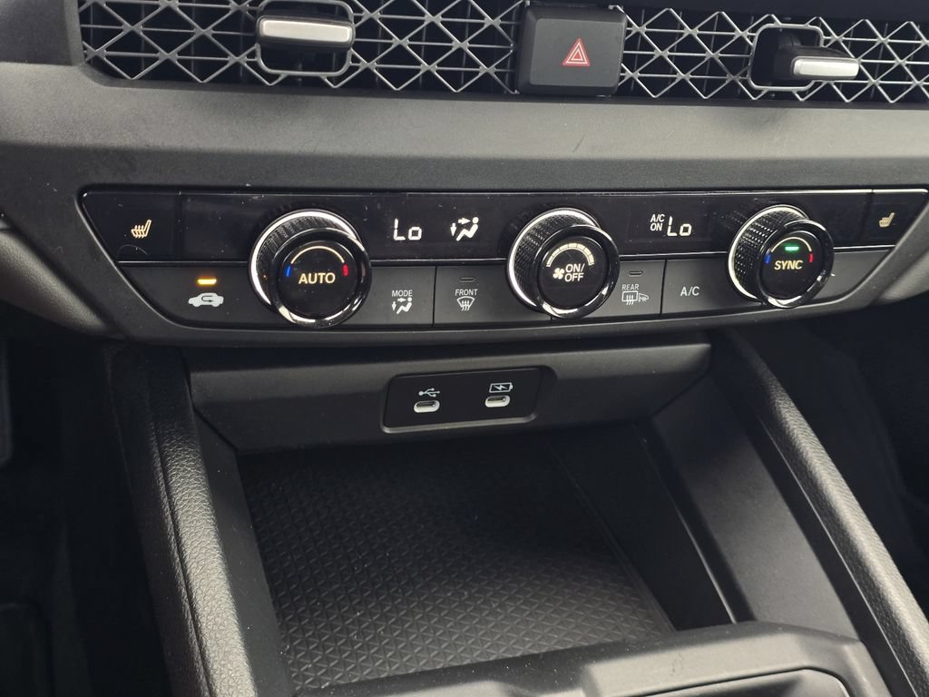 Certified 2024 Honda Accord EX image 18