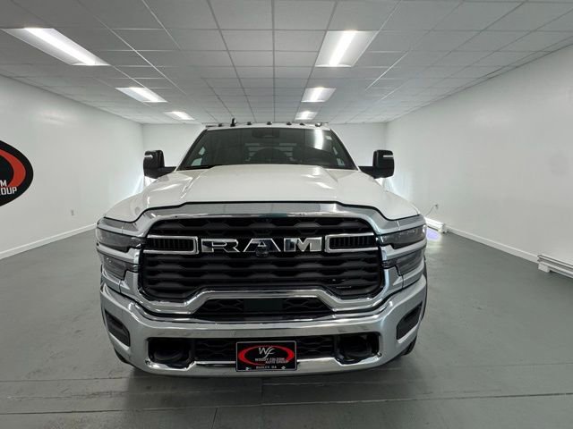 New 2026 RAM 4500 Tradesman w/ Chrome Appearance Group AWD/4WD video 2